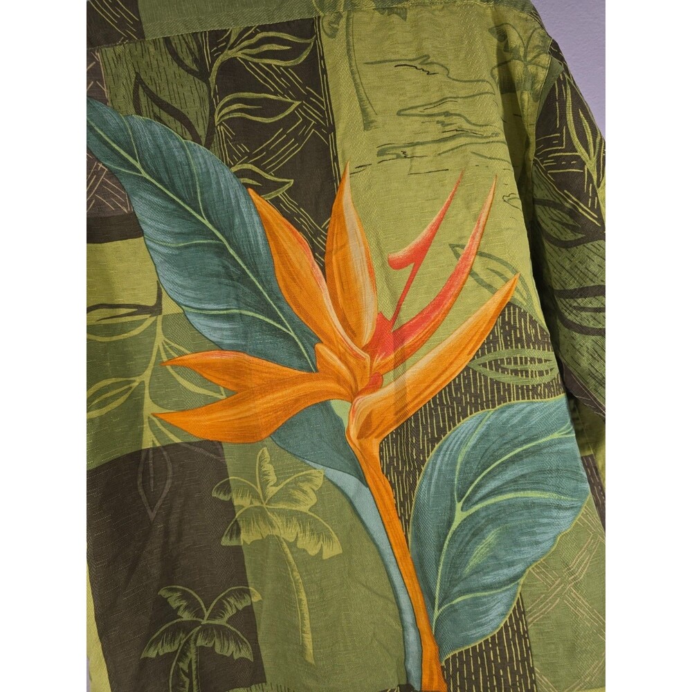 Tommy Bahama Shirt Large Hawaiian Camp 100% SILK Birds Of PARADISE Floral AE - Picture 8 of 8